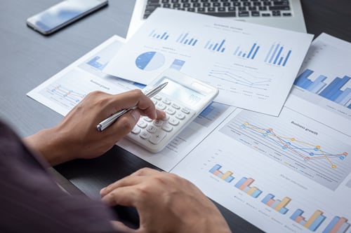 ¿Cuáles son los gastos de una empresa?