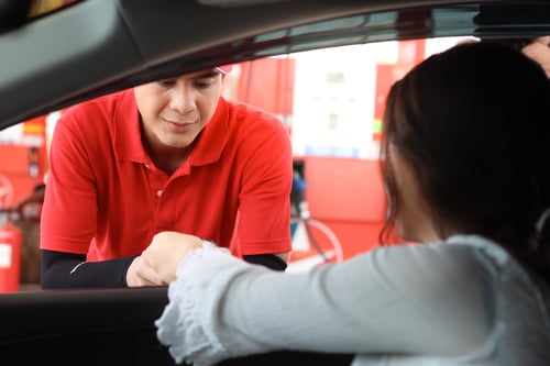¿Por qué la gasolina se debe pagar con ...
