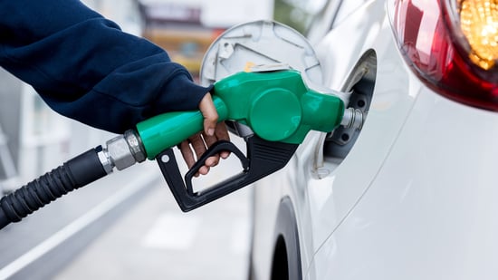 ¿Por qué la gasolina no es deducible si se paga en efectivo?